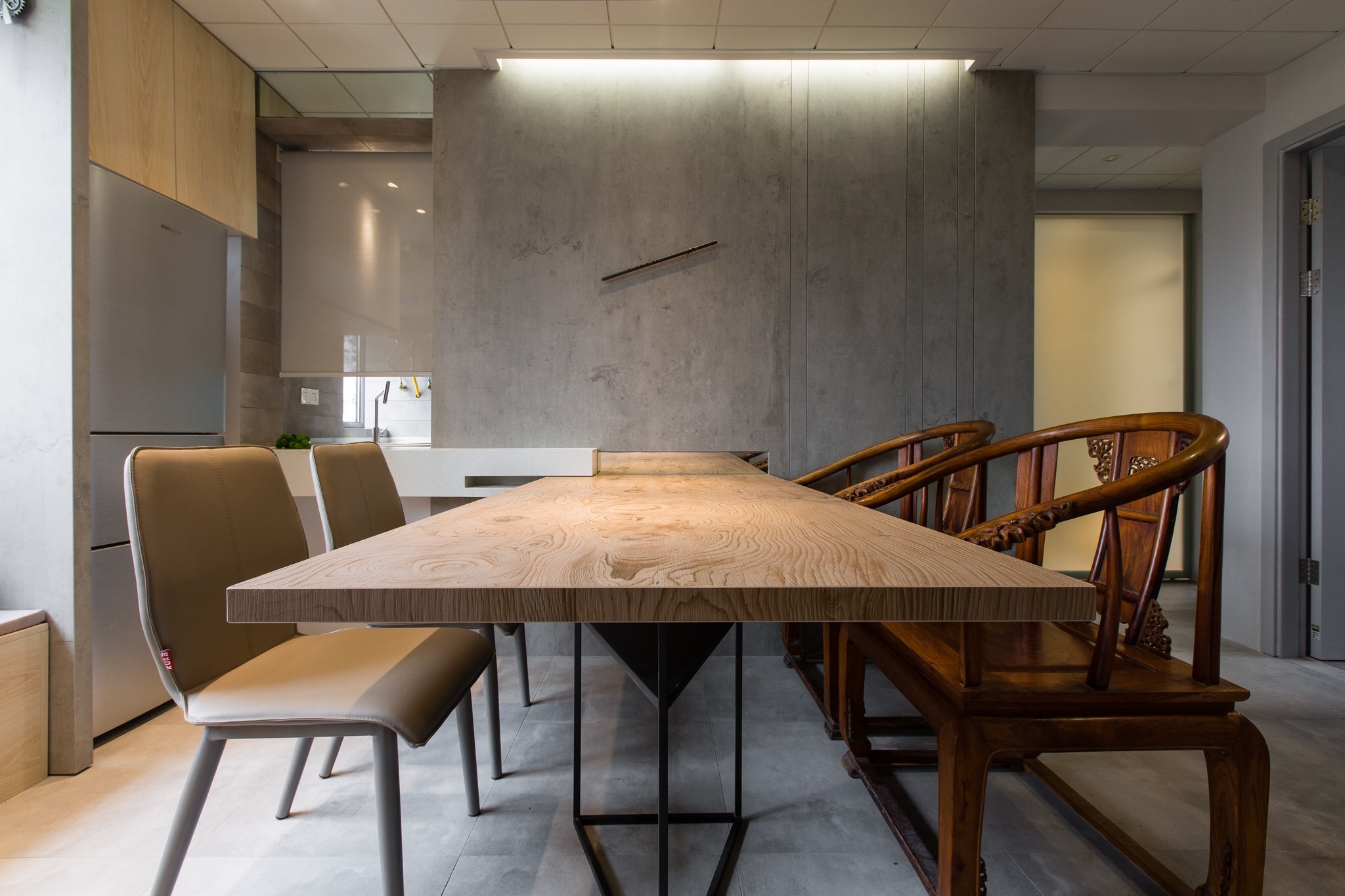 neolith official - beton la boheme  table bureau 1