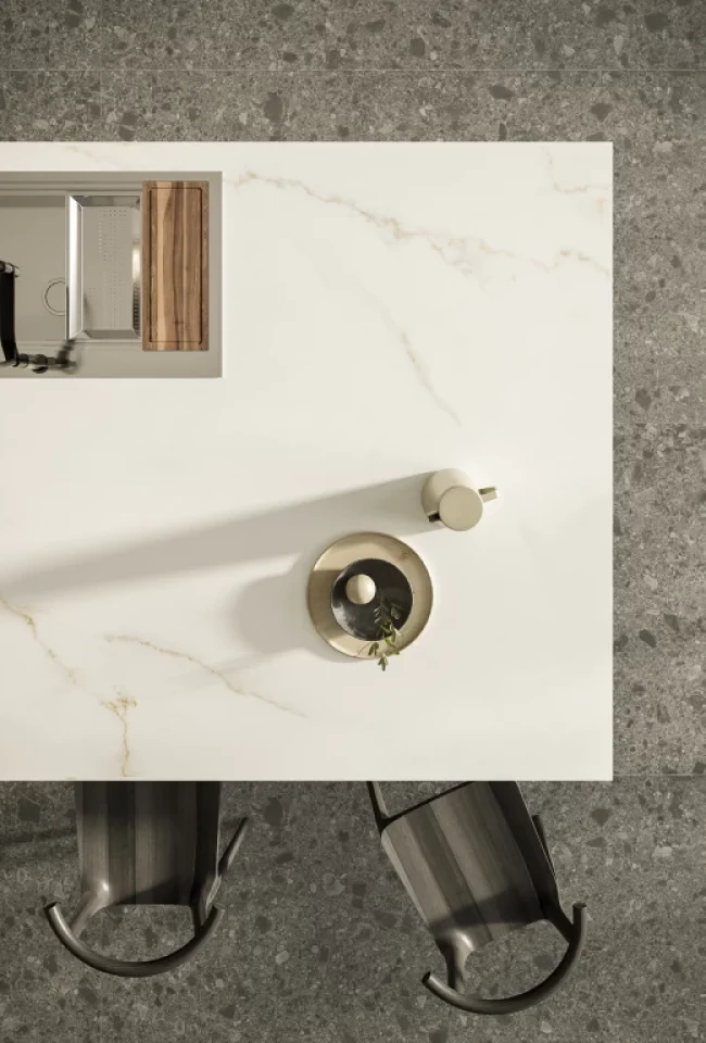 calacatta-apuano-atlas-plan-marble-effect-porcelain-stoneware-slabs-clamp_768_768_50